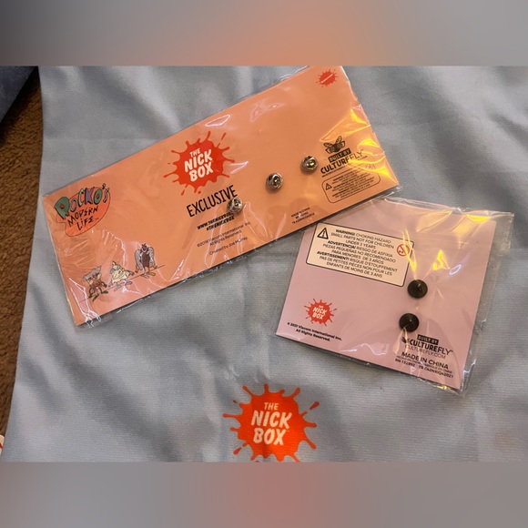 Nickelodeon Rockos Modern Life Collectible Pin Set Bundle - Nick Box BN sealed - Picture 4 of 5